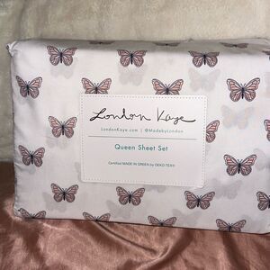 London Kaye 🦋 Sheets!